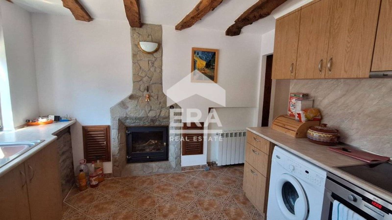 Till salu  Hus region Veliko Tarnovo , Pusjevo , 140 kvm | 39725185 - bild [8]