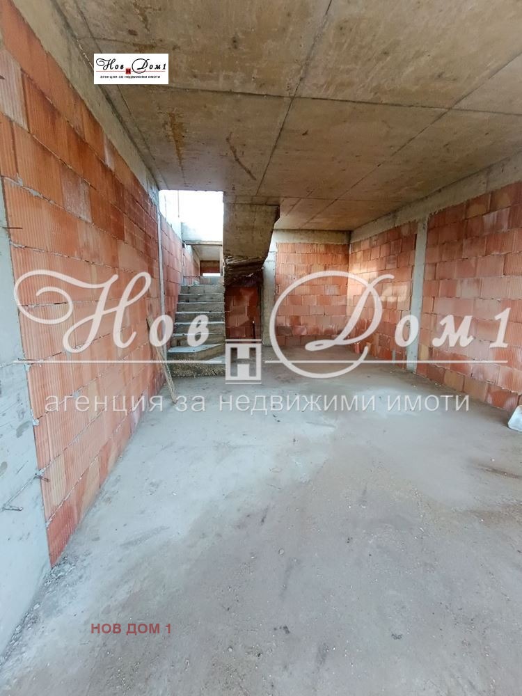 Продава КЪЩА, гр. Аксаково, област Варна, снимка 2 - Къщи - 52480258