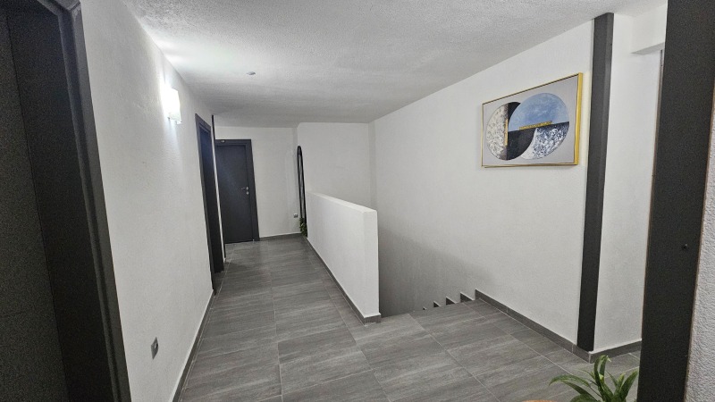 Продава ХОТЕЛ, гр. Ботевград, област София област, снимка 4 - Хотели - 53462193