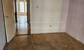 1 quarto Kolhozen pazar, Varna 10