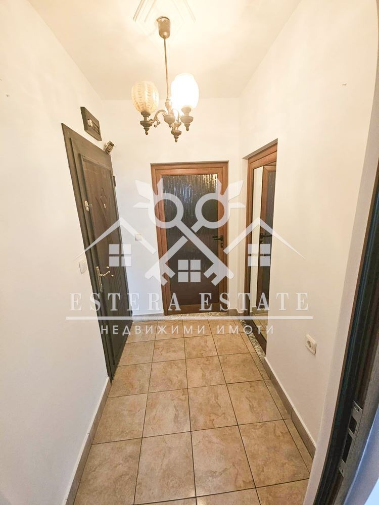 Продава 2-СТАЕН, гр. Шумен, Пазара, снимка 9 - Апартаменти - 52442095