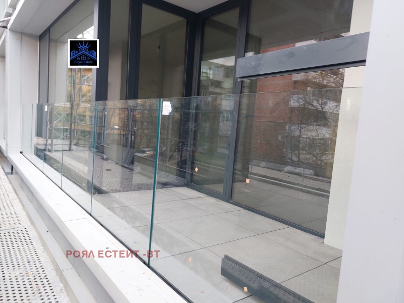 Продава 2-СТАЕН, гр. Велико Търново, Център, снимка 2 - Апартаменти - 52800342