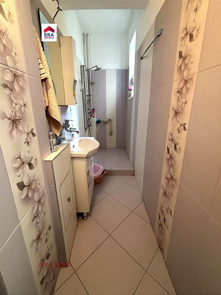Продава МНОГОСТАЕН, гр. София, Оборище, снимка 14 - Апартаменти - 54815767