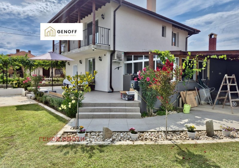 Продава  Къща област Пазарджик , с. Величково , 140 кв.м | 32274532