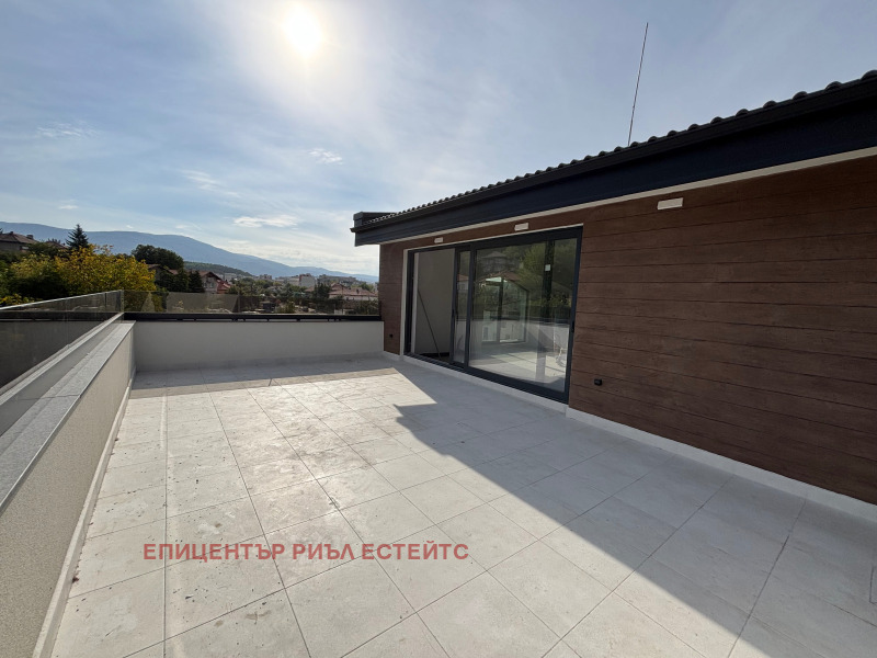 Προς πώληση  σπίτι Περνηκ , Ηζτοκ , 478 τ.μ | 77907704 - εικόνα [8]