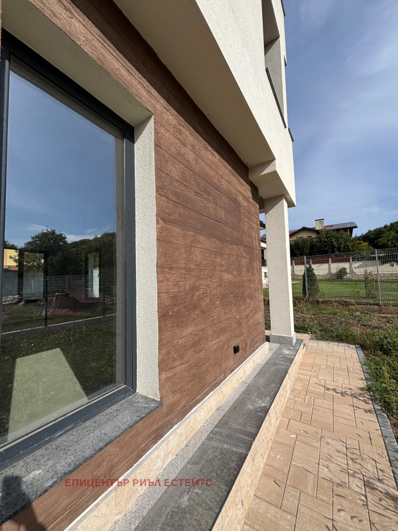 Προς πώληση  σπίτι Περνηκ , Ηζτοκ , 478 τ.μ | 77907704 - εικόνα [4]