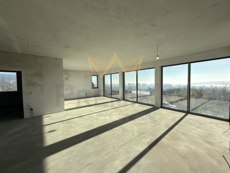 Продава КЪЩА, гр. Варна, Изгрев, снимка 2 - Къщи - 52847886