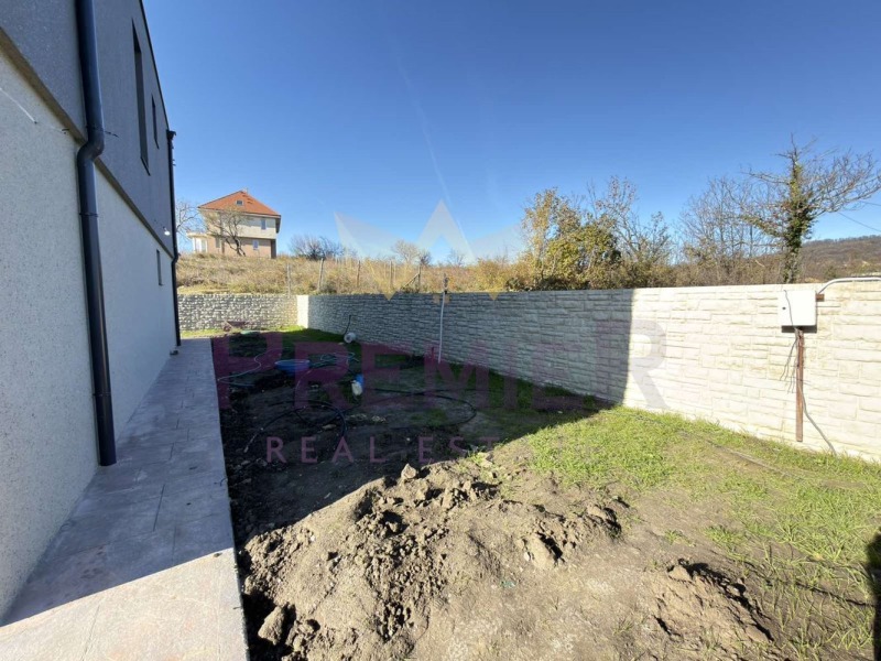 Продава КЪЩА, гр. Варна, Изгрев, снимка 17 - Къщи - 52847886