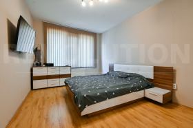 1 chambre Stoudentski grad, Sofia 1