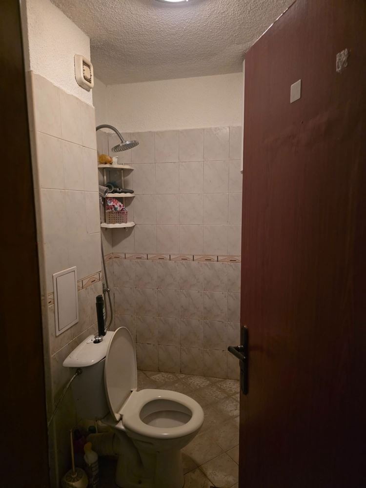 Продава 1-СТАЕН, гр. София, Редута