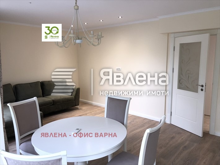 Продава 3-СТАЕН, гр. Варна, Център, снимка 8 - Aпартаменти - 47807596