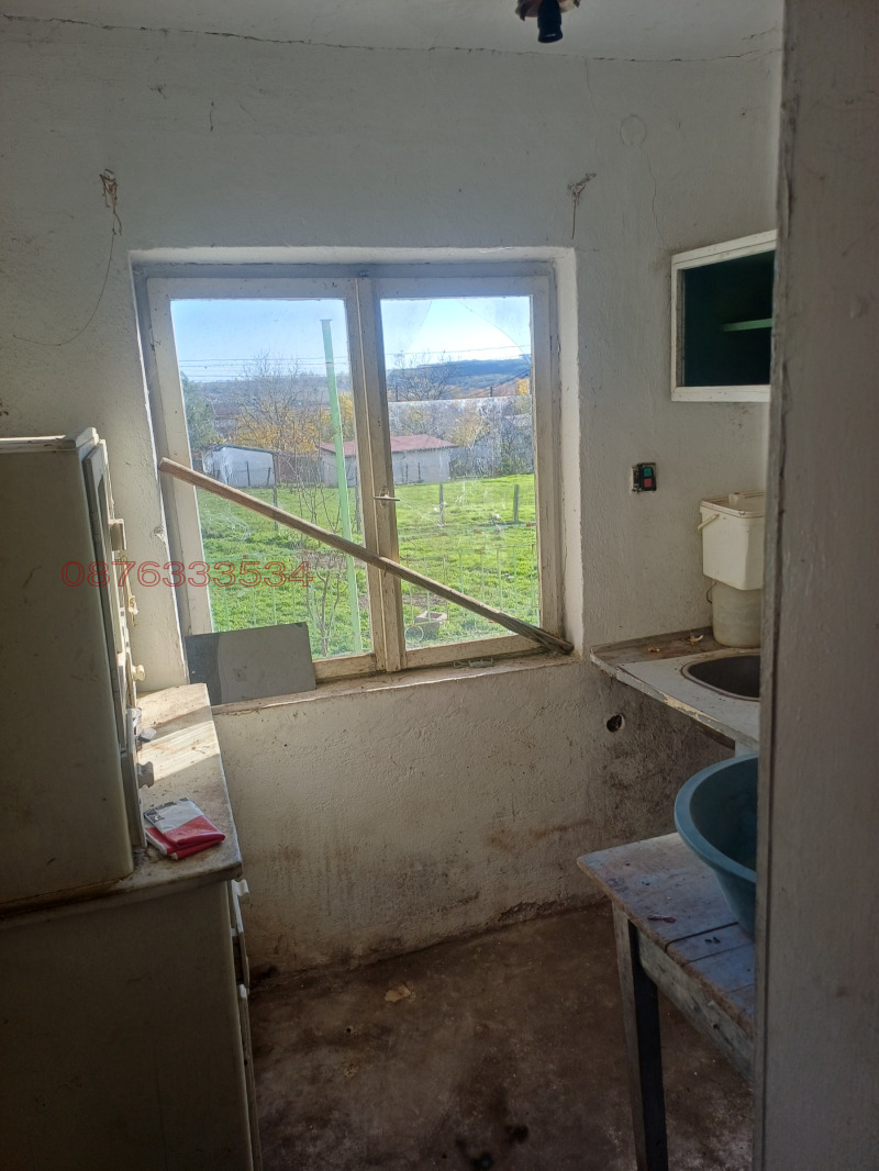 Продава КЪЩА, гр. Хасково, Промишлена зона - Изток, снимка 14 - Къщи - 52974912