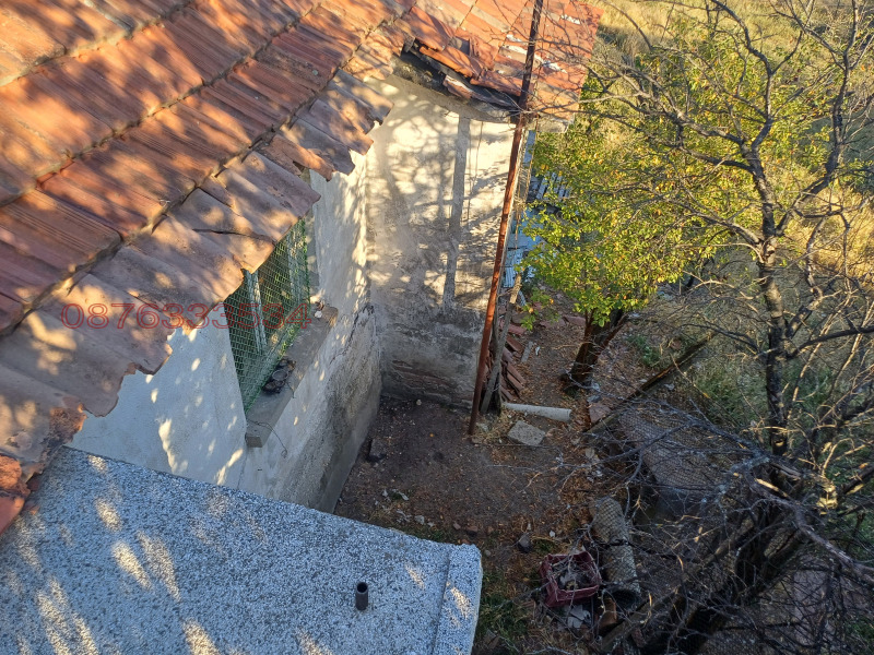 Продава КЪЩА, гр. Хасково, Промишлена зона - Изток, снимка 11 - Къщи - 52974912