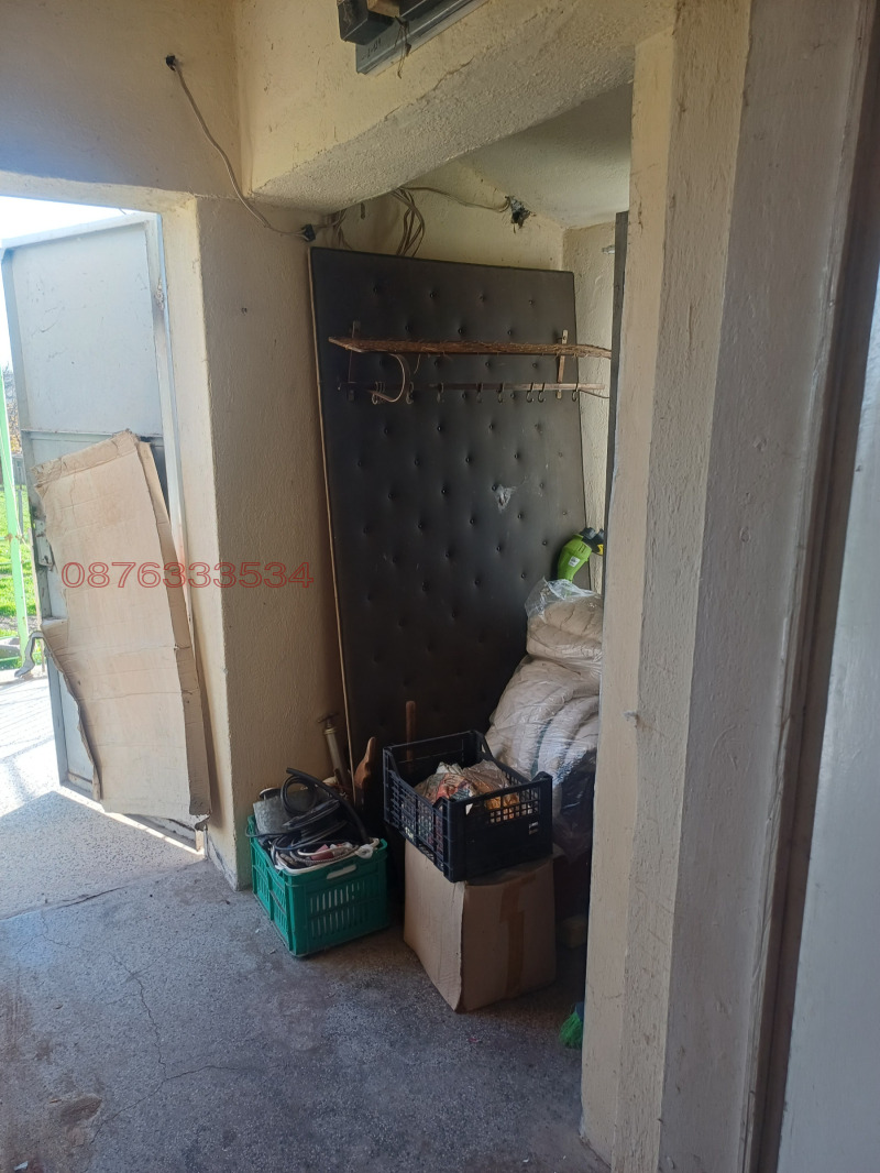 Продава КЪЩА, гр. Хасково, Промишлена зона - Изток, снимка 12 - Къщи - 52974912