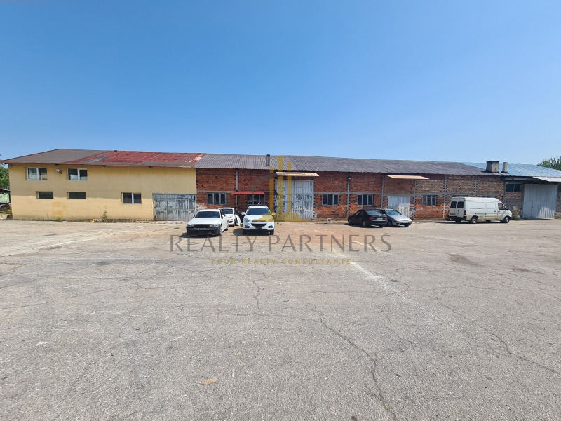 Продава  Пром. помещение град Перник , Калкас , 4500 кв.м | 43353534 - изображение [9]