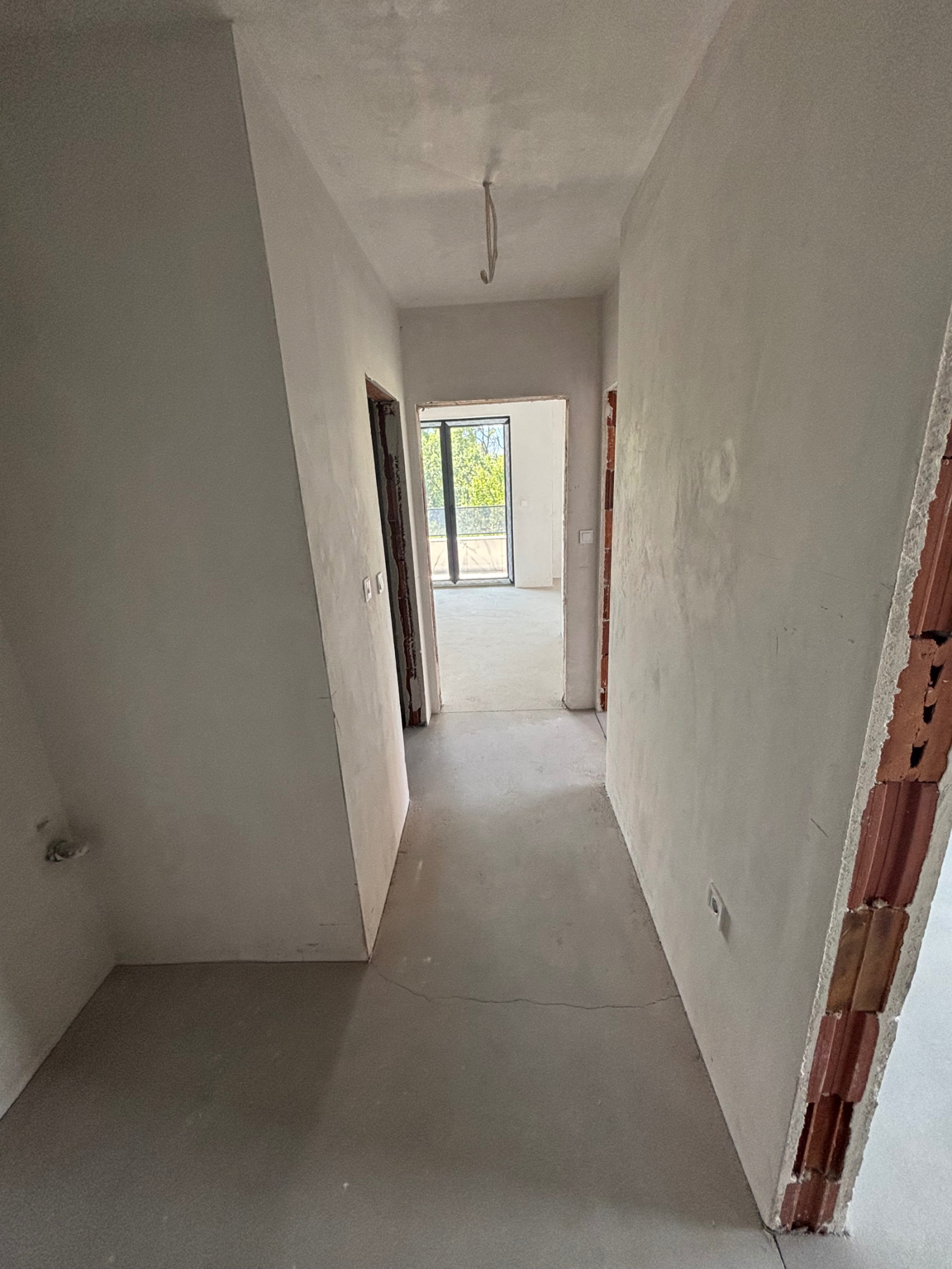 Продава 3-СТАЕН, гр. София, Триъгълника, снимка 2 - Апартаменти - 55777084