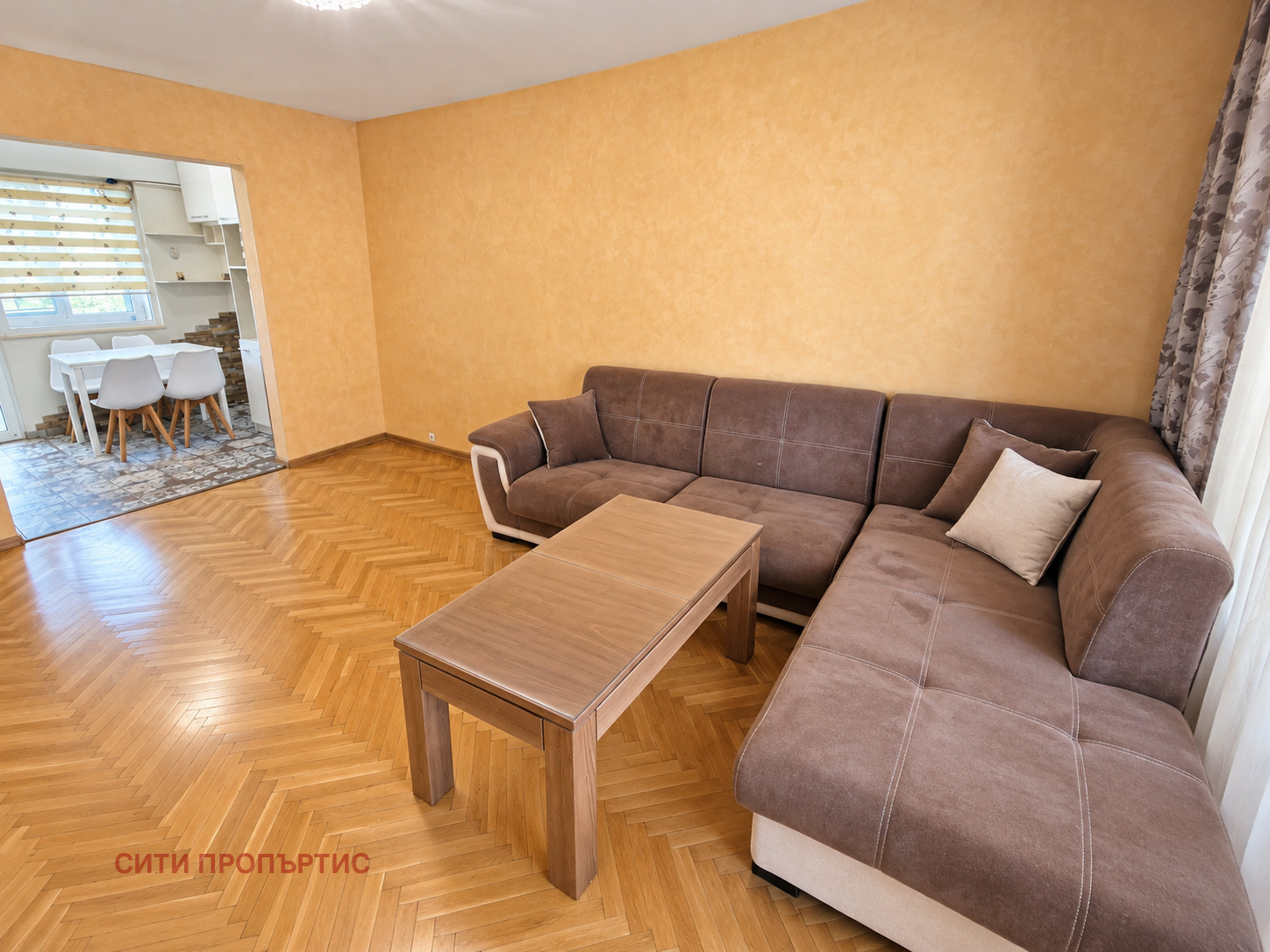 Продава МНОГОСТАЕН, гр. Благоевград, Ален мак, снимка 2 - Апартаменти - 55432846