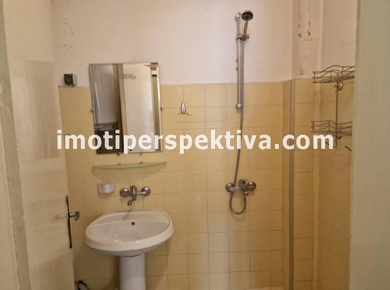 Продава 3-СТАЕН, гр. Пловдив, Център, снимка 6 - Апартаменти - 54695449