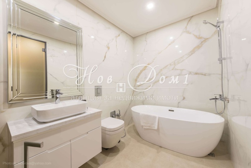 À venda  3 quartos Varna , k.k. Slantchev den , 284 m² | 99590804 - imagem [9]