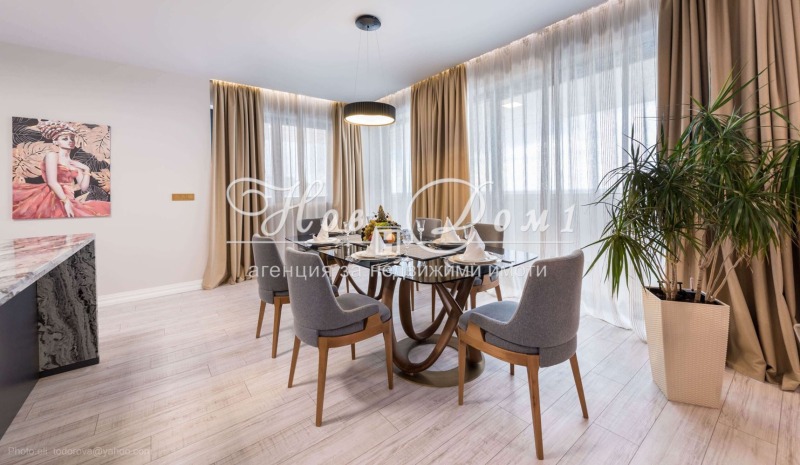 À venda  3 quartos Varna , k.k. Slantchev den , 284 m² | 99590804 - imagem [3]