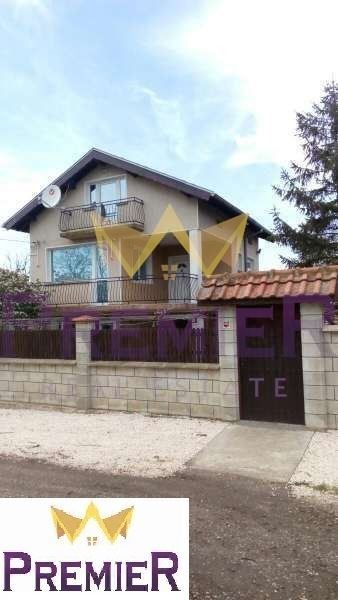 Продава  Къща област Добрич , гр. Каварна , 150 кв.м | 39658656