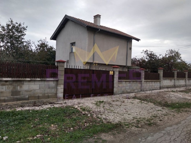 Продава  Къща област Добрич , гр. Каварна , 150 кв.м | 39658656 - изображение [2]