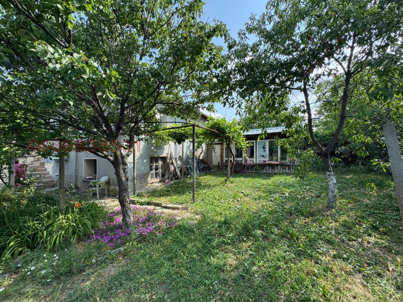 Продава  Къща, област Пловдив, с. Иван Вазово • 51 000 EUR • ID 76796181 — holmes.bg - [1] 