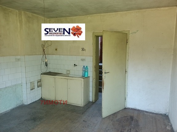 Продава КЪЩА, с. Драгичево, област Перник, снимка 14 - Къщи - 55263679
