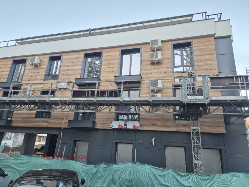 Продава МАГАЗИН, гр. Перник, Център, снимка 2 - Магазини - 52739423