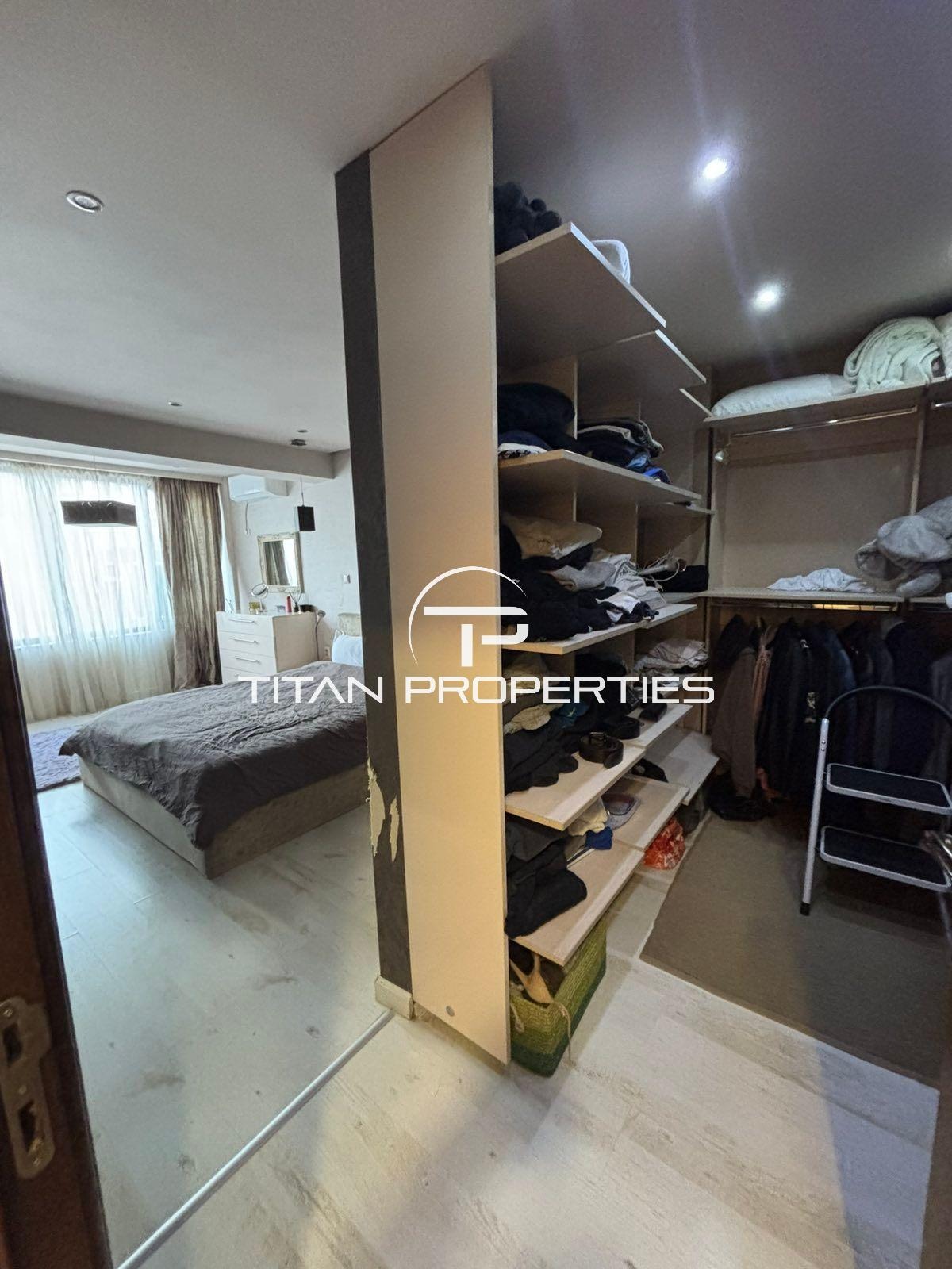 Продава МНОГОСТАЕН, гр. Бургас, Възраждане, снимка 4 - Апартаменти - 54146735