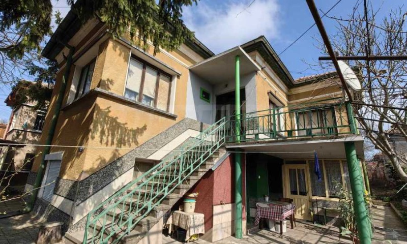 Продава КЪЩА в област Видин, гр. Кула - 168 кв.м / 32 000 € » 62 586.56 лв., СУПРИММО ОФИСИ В СТРАНАТА
