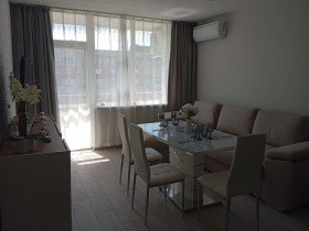 Продава 3-стаен град Перник Изток - [1] 