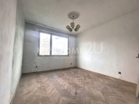 3 slaapkamers Pobeda, Varna 2