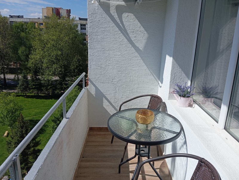 Til salgs  2 soverom Pernik , Iztok , 65 kvm | 41220881 - bilde [8]