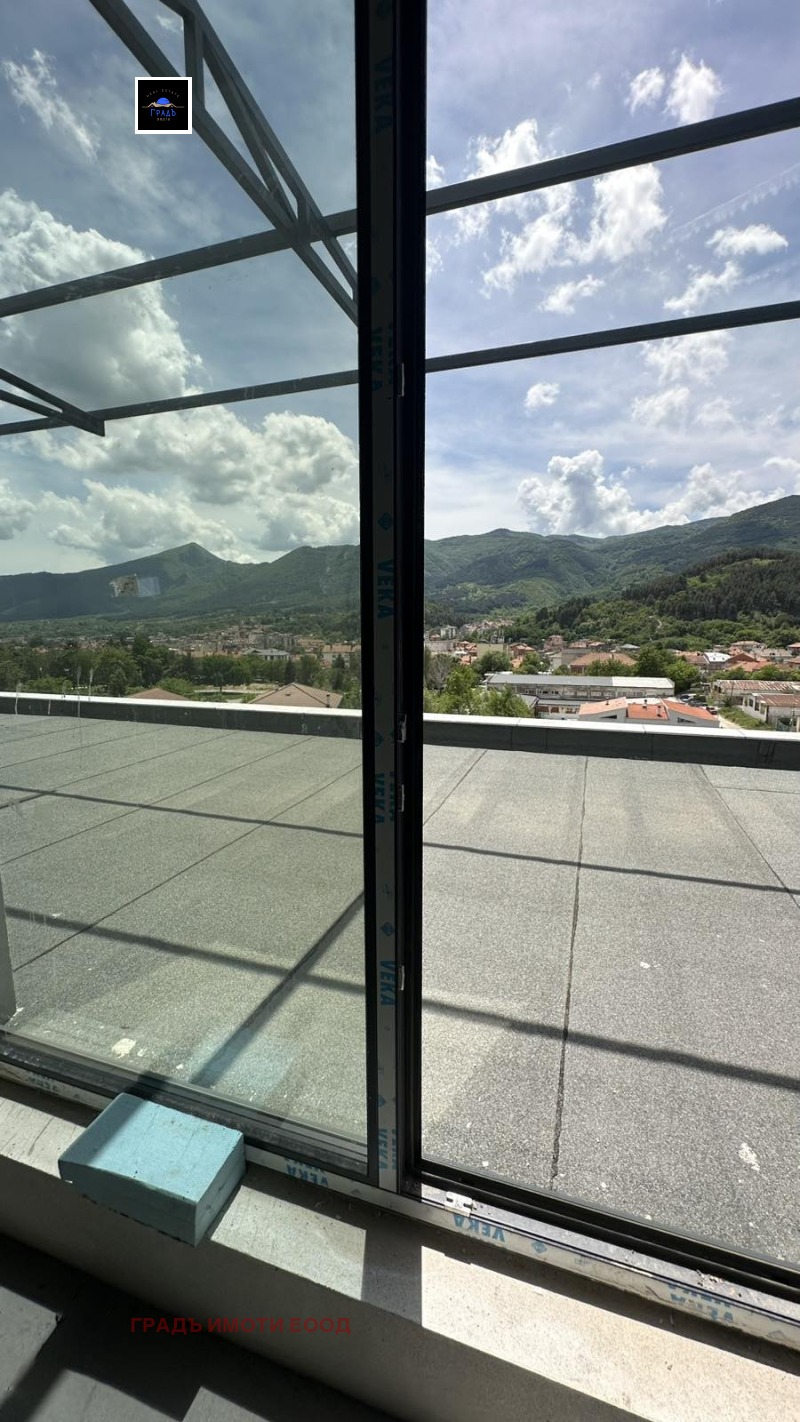 Na sprzedaż  3+ sypialni region Błagojewgrad , Goce Delczew , 107 mkw | 23083458 - obraz [6]