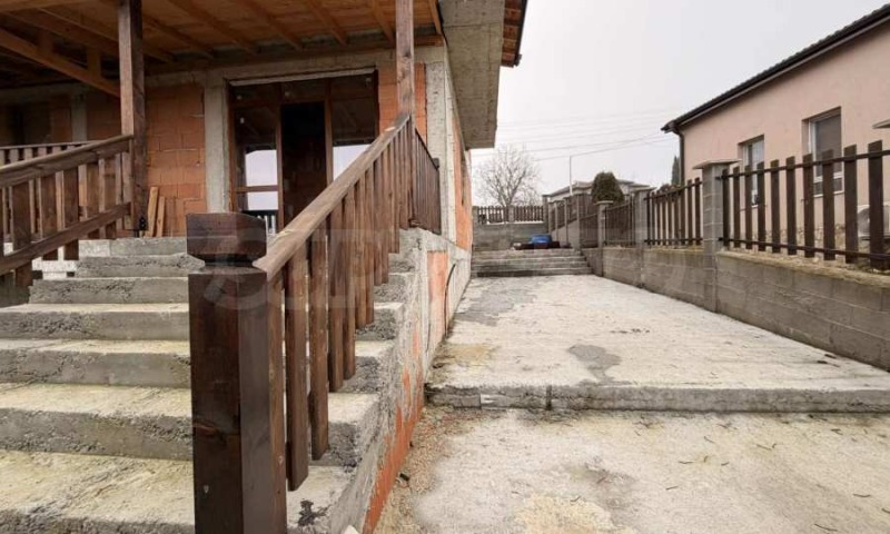 Продава КЪЩА, с. Черни връх, област Бургас, снимка 4 - Къщи - 53464142