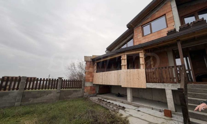 Продава КЪЩА, с. Черни връх, област Бургас, снимка 3 - Къщи - 53464142