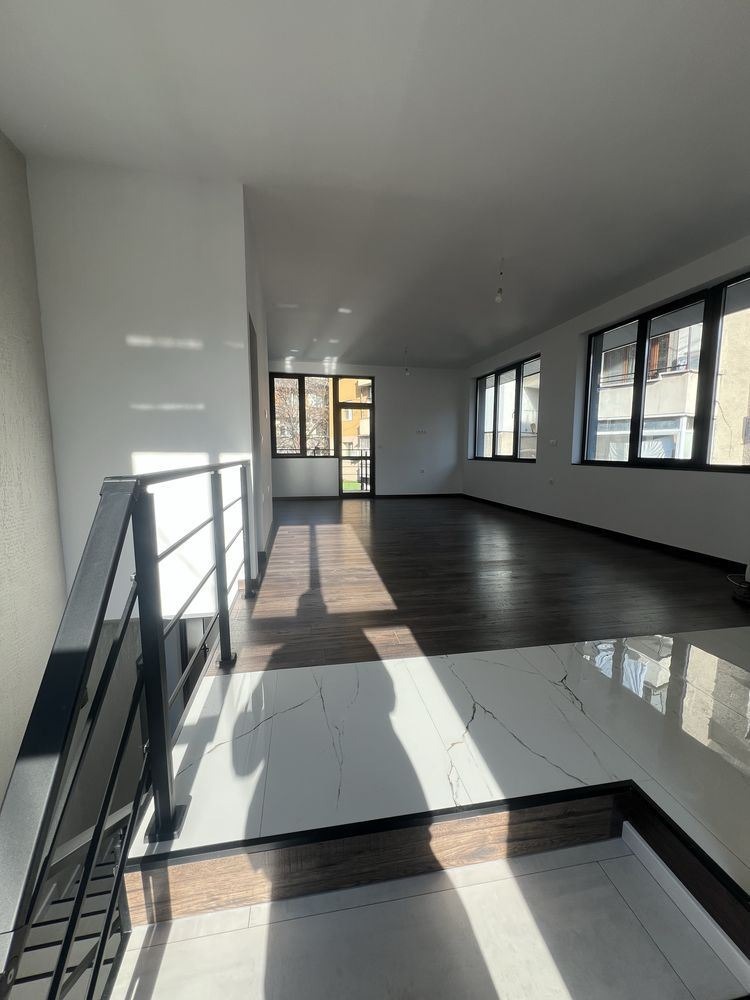Продава КЪЩА, гр. Пловдив, Кючук Париж, снимка 3 - Къщи - 55148556