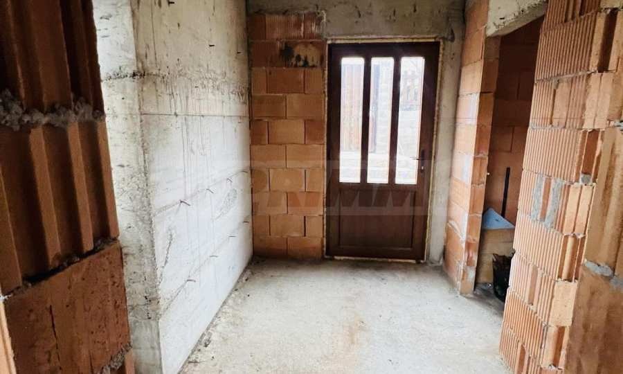 Продава КЪЩА, с. Черни връх, област Бургас, снимка 2 - Къщи - 53464142