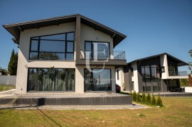 Casa Kranevo, região Dobrich