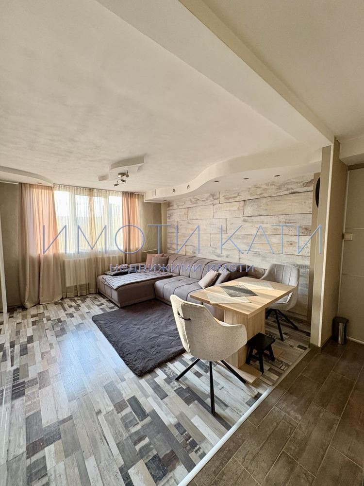 In vendita  1 camera da letto Pernik , Tsentar , 46 mq | 39705053 - Immagine [3]