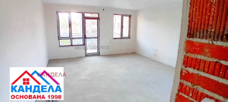 Продава  3-стаен, град Пловдив, Кючук Париж •  130 000 EUR • ID 45863606 — holmes.bg - [1] 