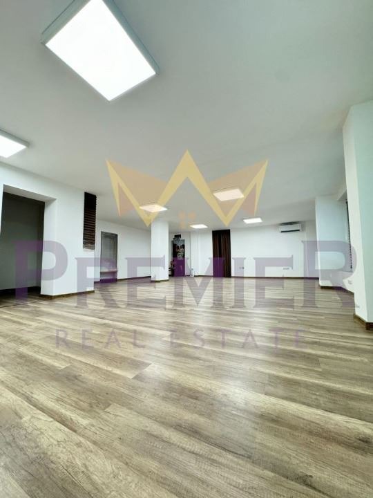 Продава ОФИС, гр. Варна, Бизнес хотел, снимка 4 - Офиси - 55624188