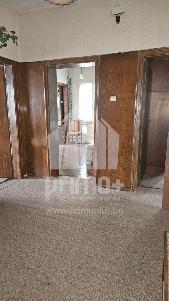 Продава ЕТАЖ ОТ КЪЩА, гр. Велико Търново, Акация, снимка 13 - Етаж от къща - 53522239