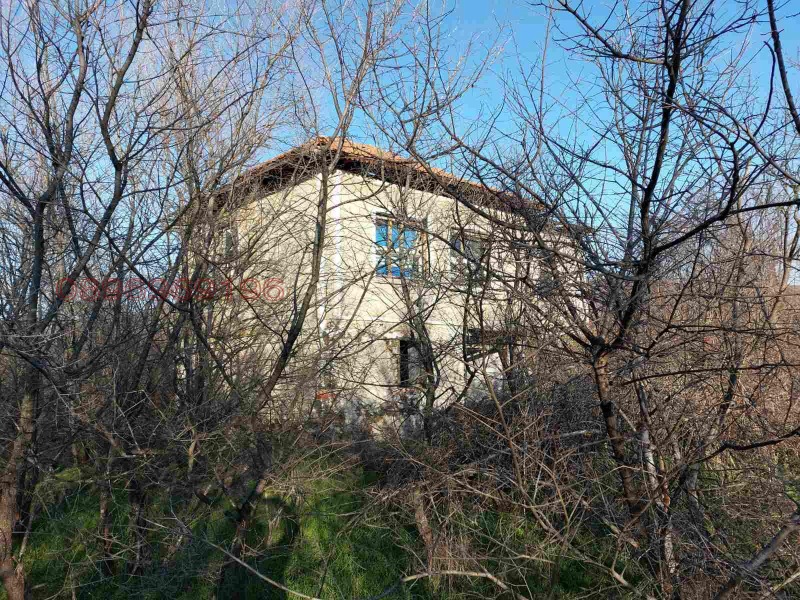 Продава КЪЩА, с. Генерал Тошево, област Ямбол