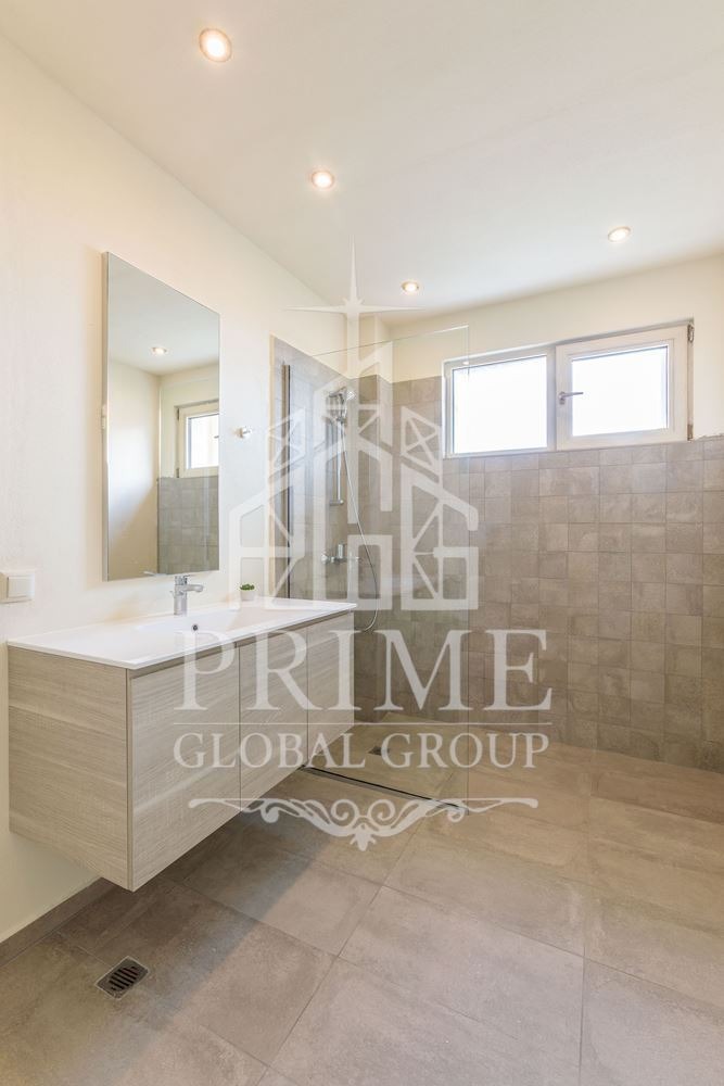 Продава КЪЩА, с. Лозица, област Бургас, снимка 5 - Къщи - 54217309