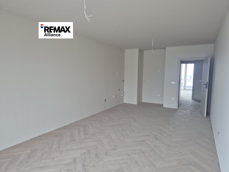 Продава 3-СТАЕН в град София, Младост 3 - 118 кв.м / 377 728 € » 738 771.75 лв., РЕМАКС АЛИАНС