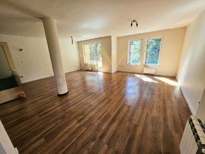 Продава 3-СТАЕН, гр. София, Оборище, снимка 3 - Апартаменти - 52315813