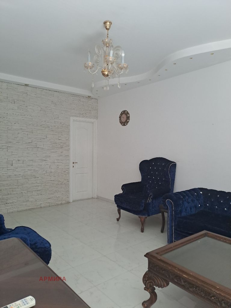Zu verkaufen  3+ Schlafzimmer Sofia , Studentski grad , 171 qm | 24929745 - Bild [7]