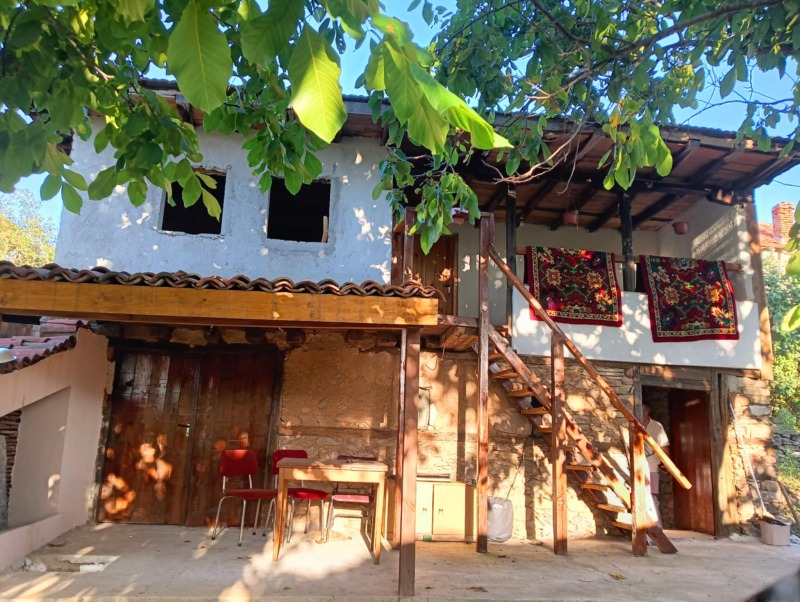 Продава КЪЩА, област Стара Загора, с. Люляк • 45000 € • 52898608 — Holmes.bg